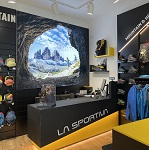 Brand store Cortina