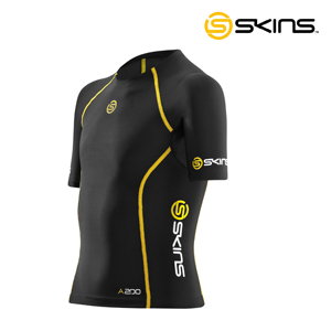 SKINS – A200 Men’s range (T-Shirt) [Winter 2013.14]